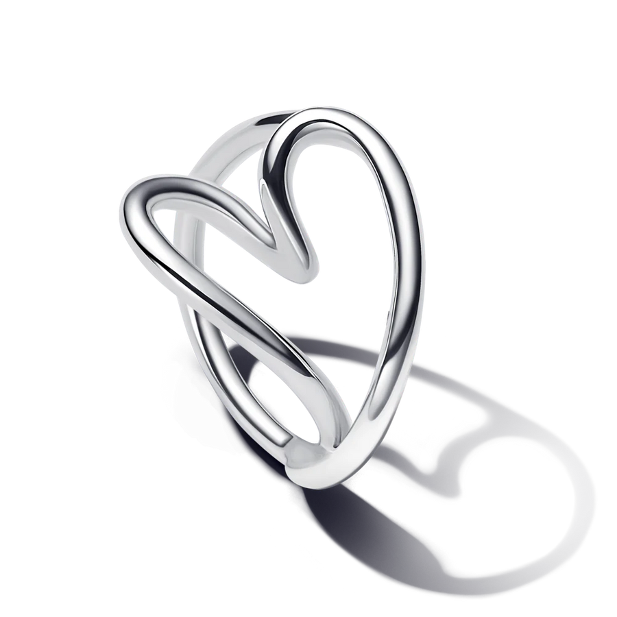 Dabiskas formas sirds gredzens