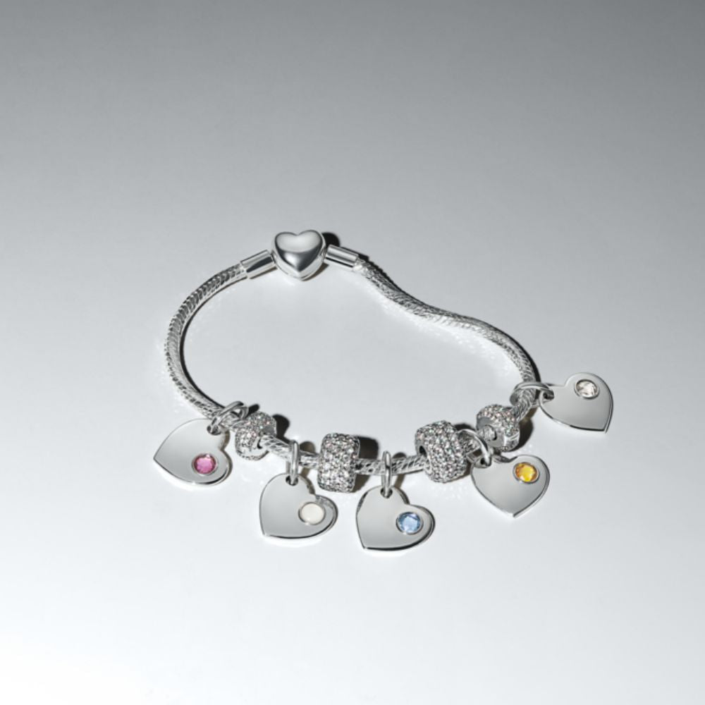 Jūnija gravējamais sirds formas baltā akmens amulets