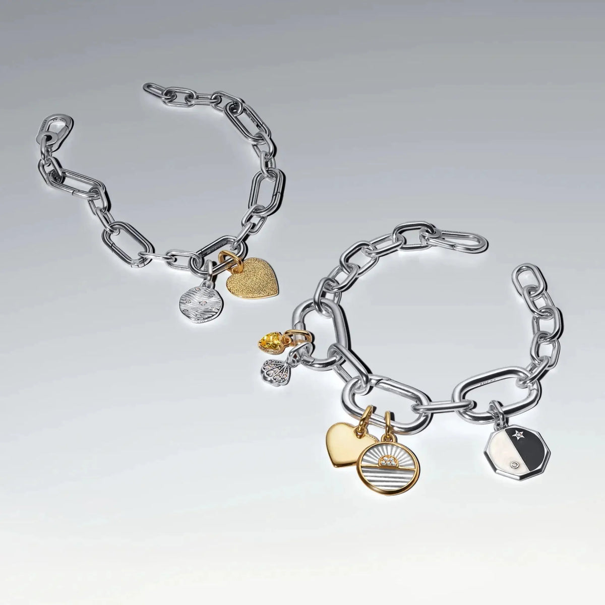 Mirdzošais mini amulets