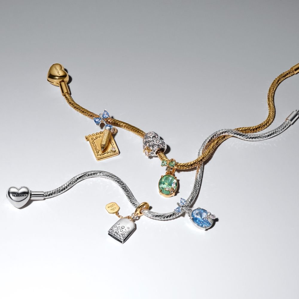 Bridgerton tauriņa un bites sadalāmais amulets