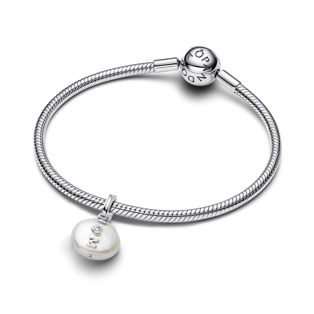 Salūdens kultivētu baroka pērļu mammas amulets