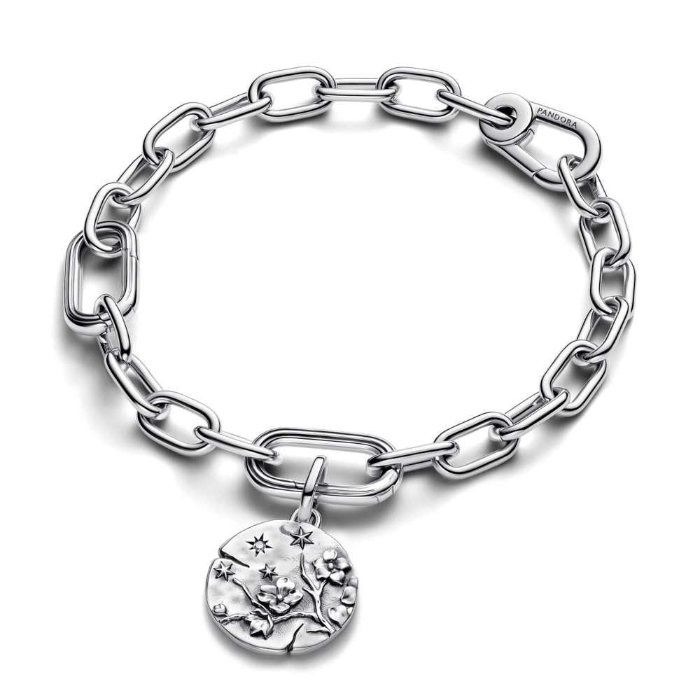 Ziedošā ķirša medaljona amulets