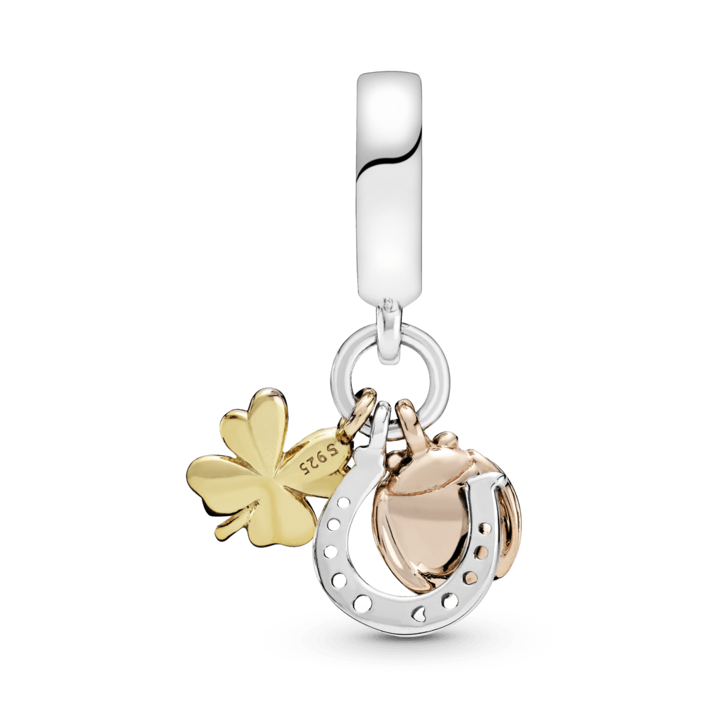 Pakava, āboliņa un mārītes piekariņš