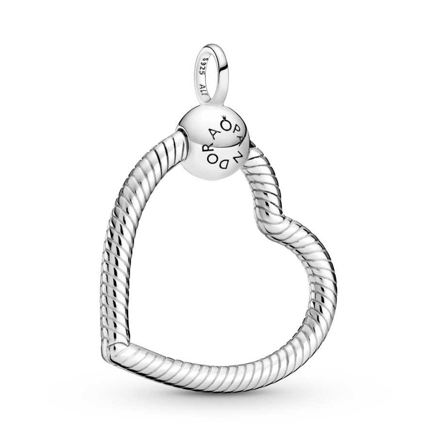 Pandora Moments sirsniņformas O kulons