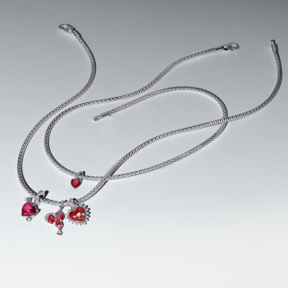 Radžotas aizdare un ķēdes kaklarota