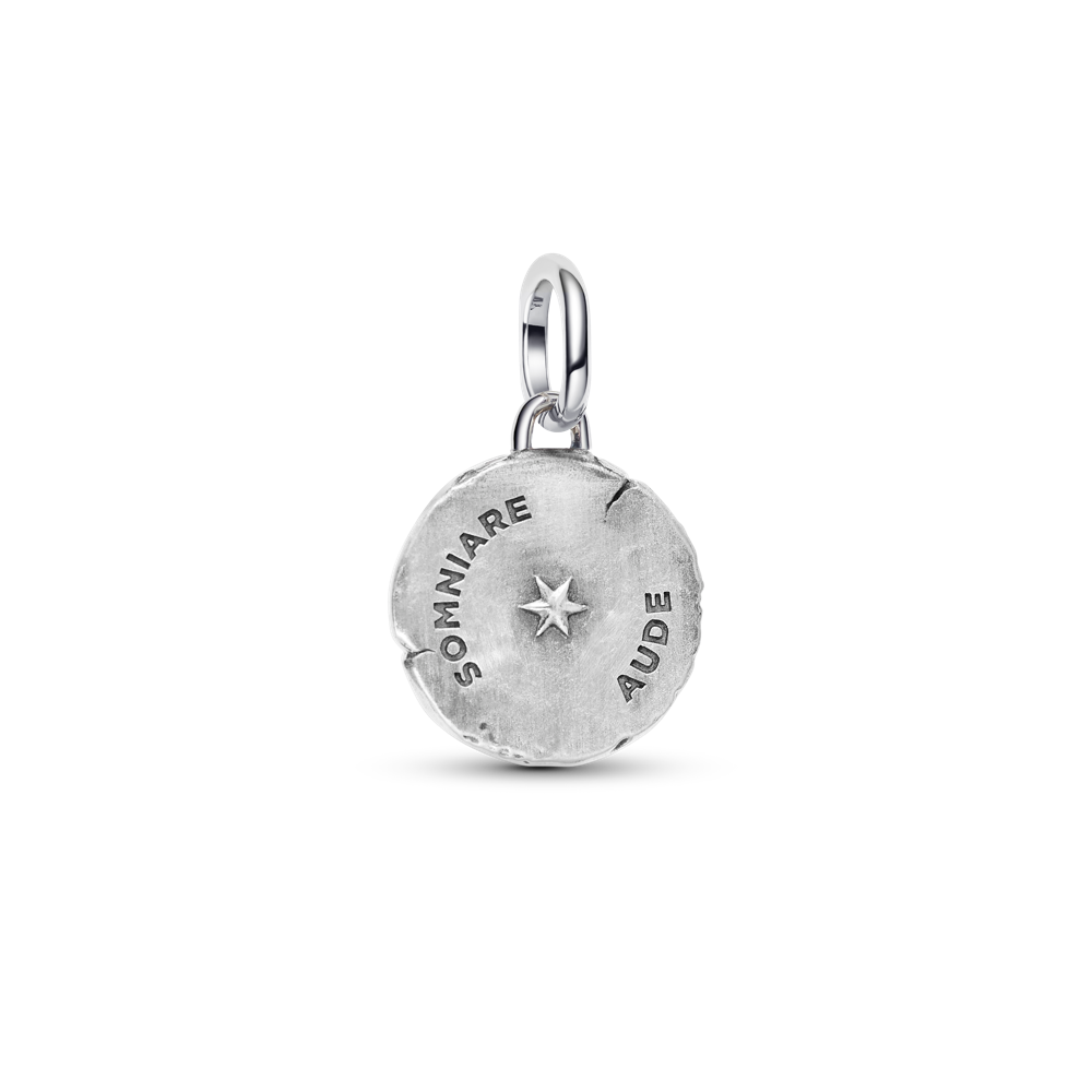 Tauriņa medaljona amulets