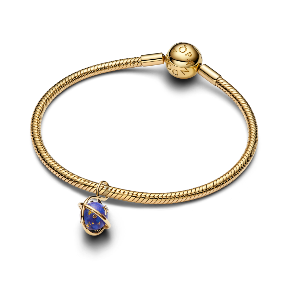 Rotējošas kosmiskās zilās planētas amulets