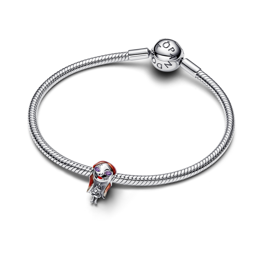 Disney filmas “Murgs pirms Ziemassvētkiem” Sallijas amulets
