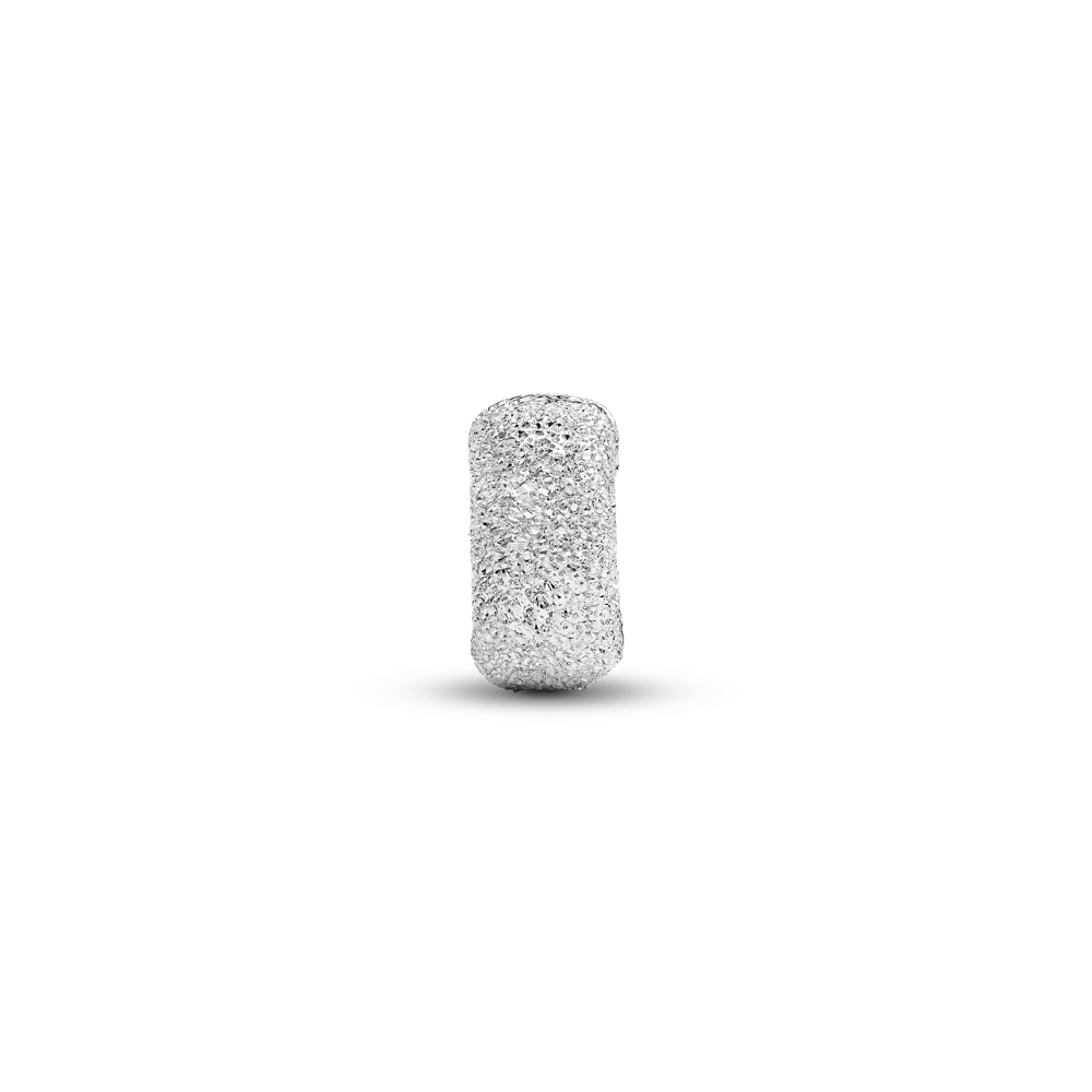 Mini klipša amulets ar teksturētu virsmu