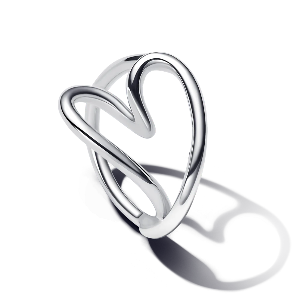 Dabiskas formas sirds gredzens