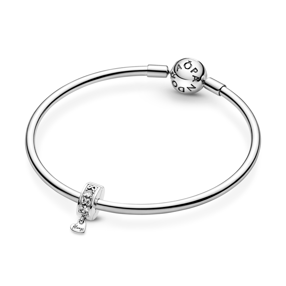 Piespraužamais mūžīgās ģimenes amulets ar pavé rakstu