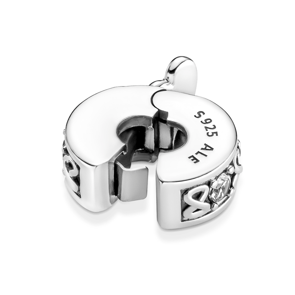 Piespraužamais mūžīgās ģimenes amulets ar pavé rakstu