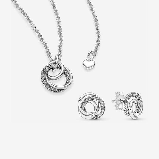 Dāvanu komplekts: Mūžīgās ģimenes kulona kaklarota & “Ģimene uz mūžiem” nagliņauskari