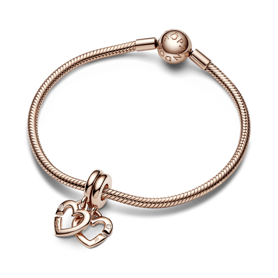 Piekarināmais dalītās sirds amulets ar māsu motīvu