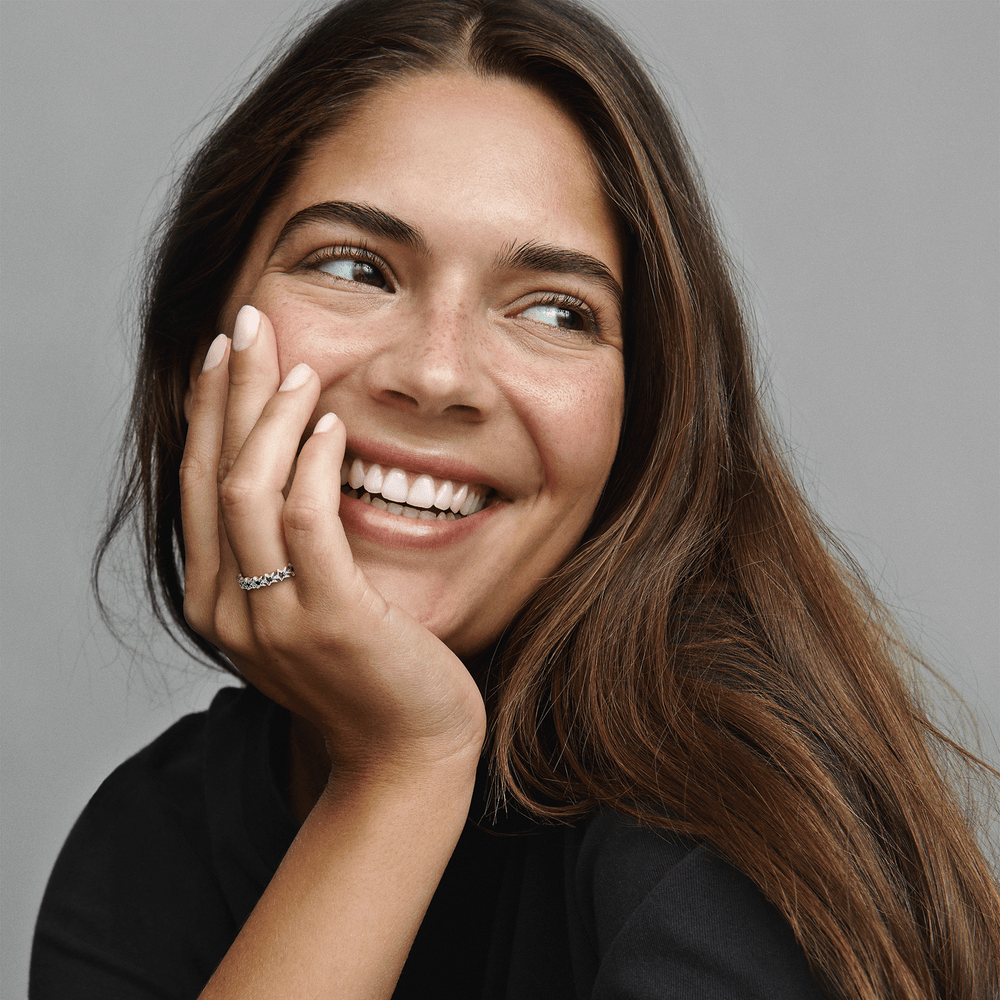 Asimetrisko zvaigžņu stīpiņgredzens