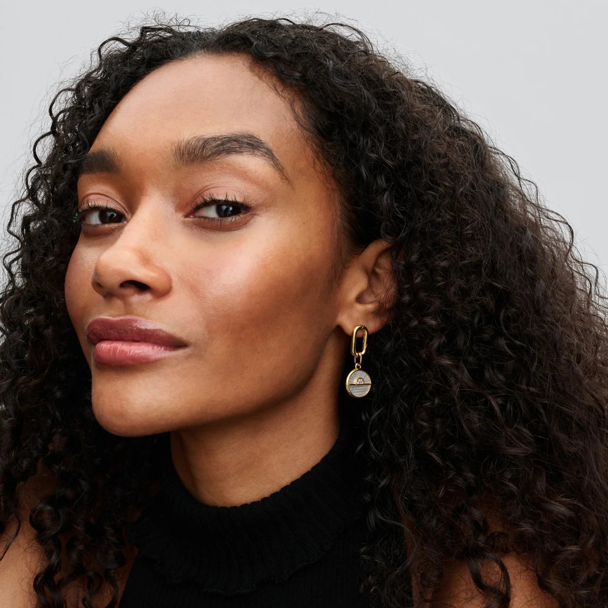 Atvērta tipa auskari