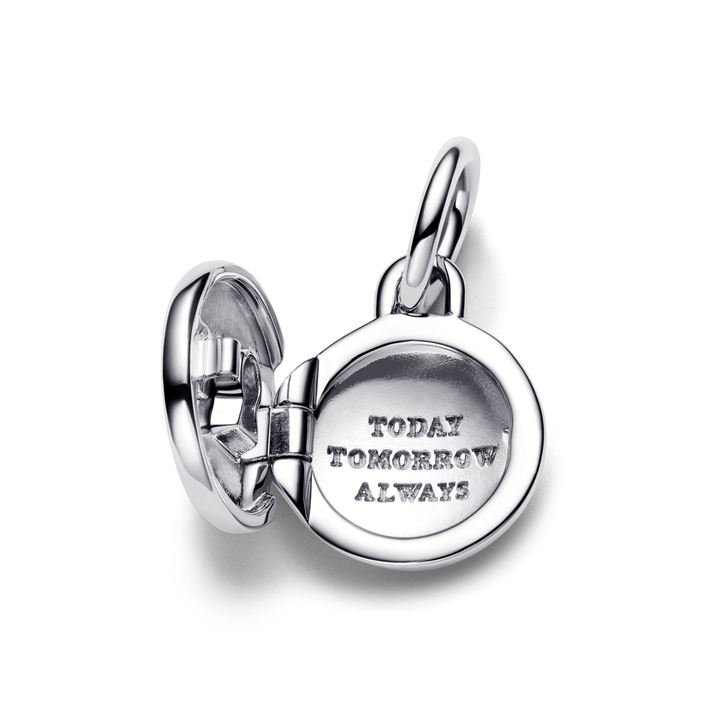 Atverams un gravējams mīlestības medaljona amulets