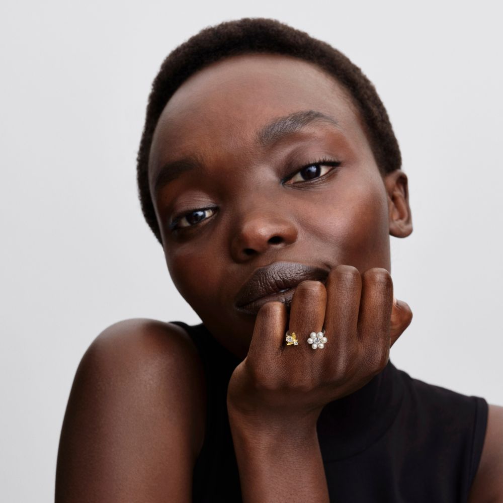 Bridgerton bites un saldūdens kultivētu pērļu ziedu atvērtais gredzens