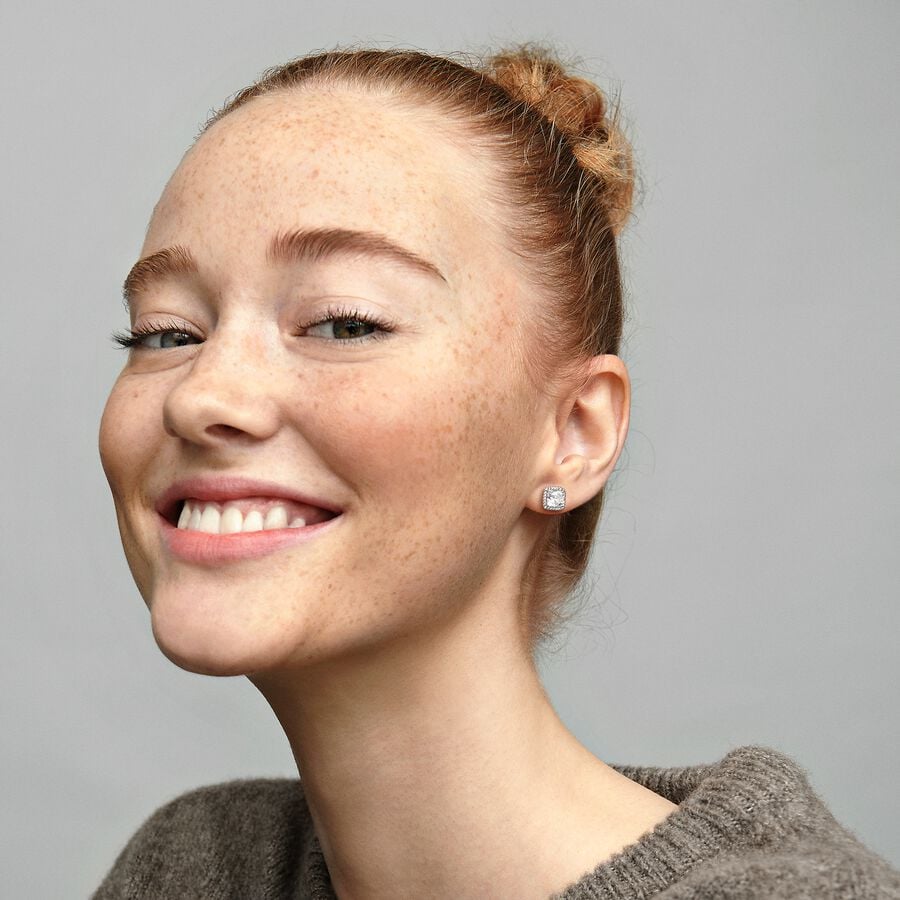 Dāvanu komplekts: Mūžīgā Elegance kaklarota & Mūžīgā elegance auskari