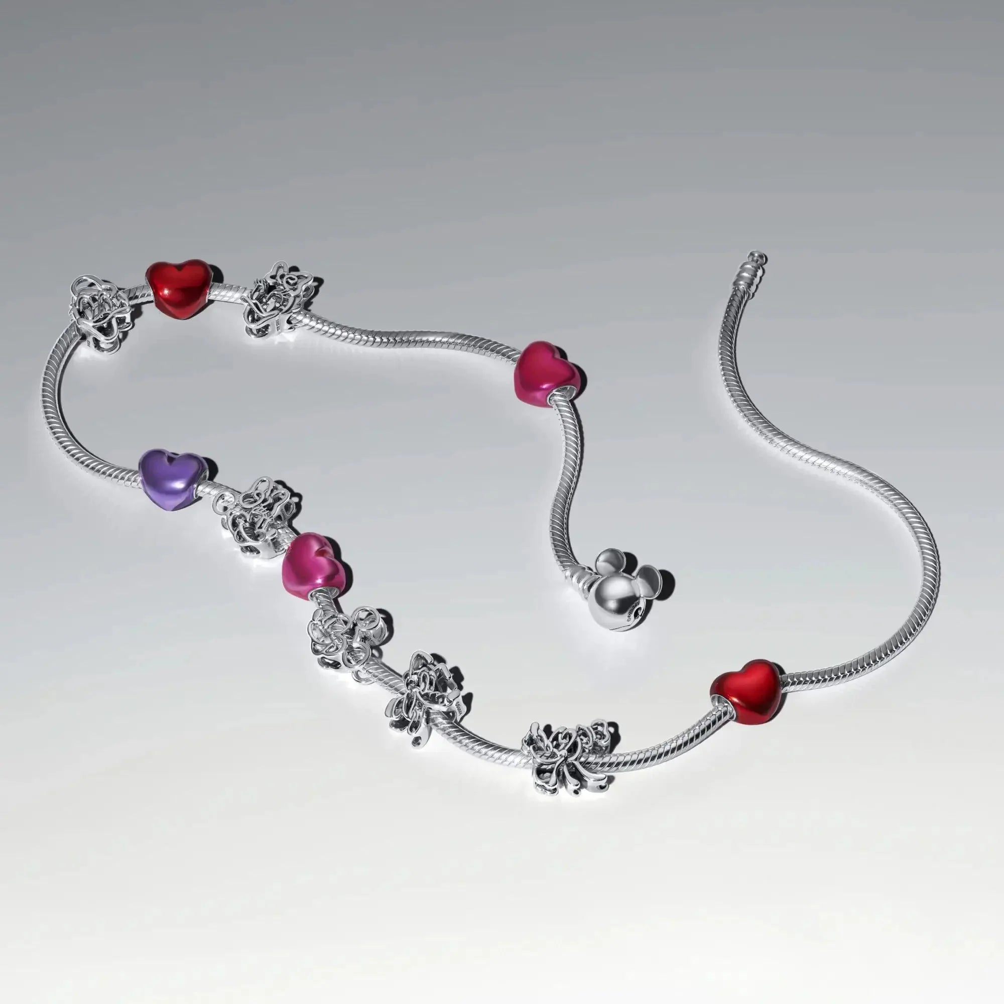 Disney Mickey Mouse atvērtais amulets