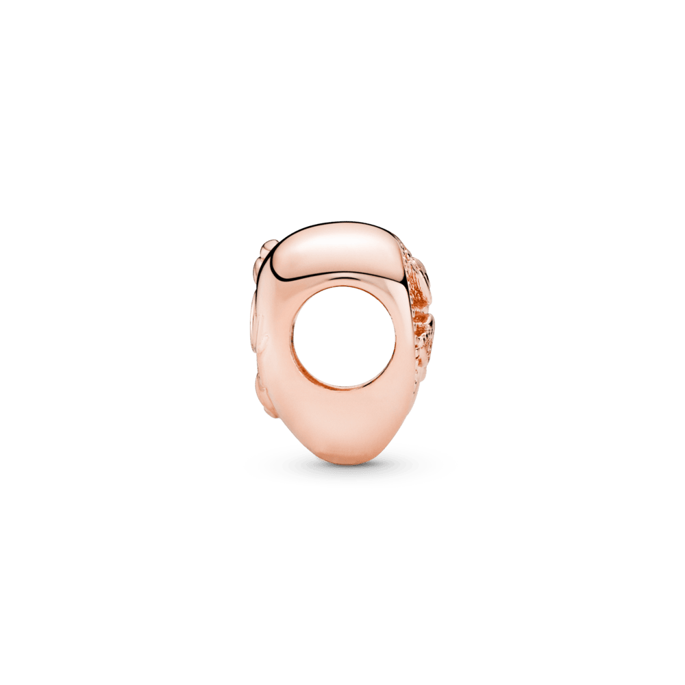 Ažūra rakstā veidots ģimenes koka sirsniņamulets