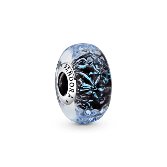 Tumši zils un viļņains okeāna amulets no Murano stikla