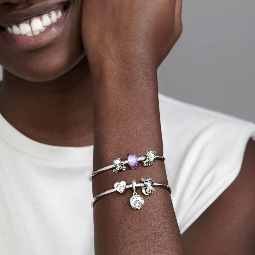 Viļņotais Murano stikla amulets lavandas krāsā