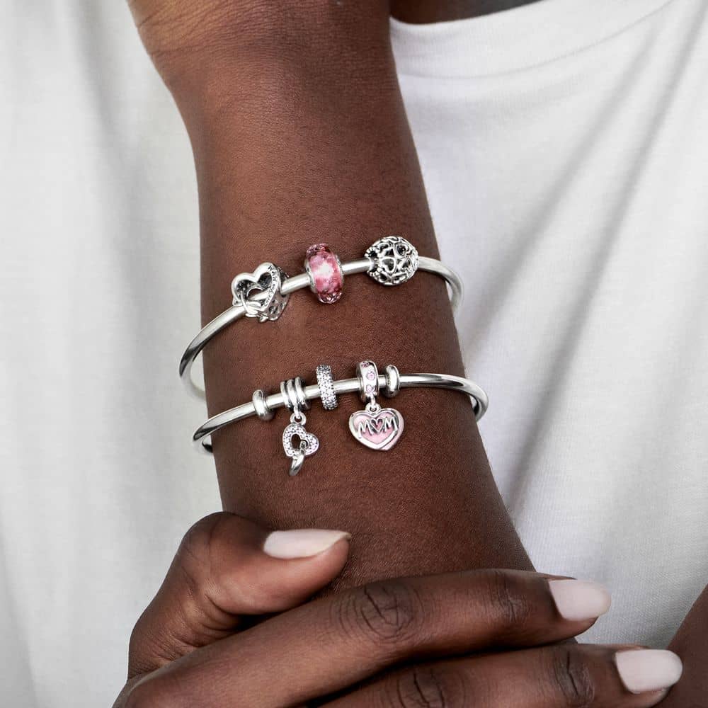 Viļņainais Murano stikla amulets rozā krāsā