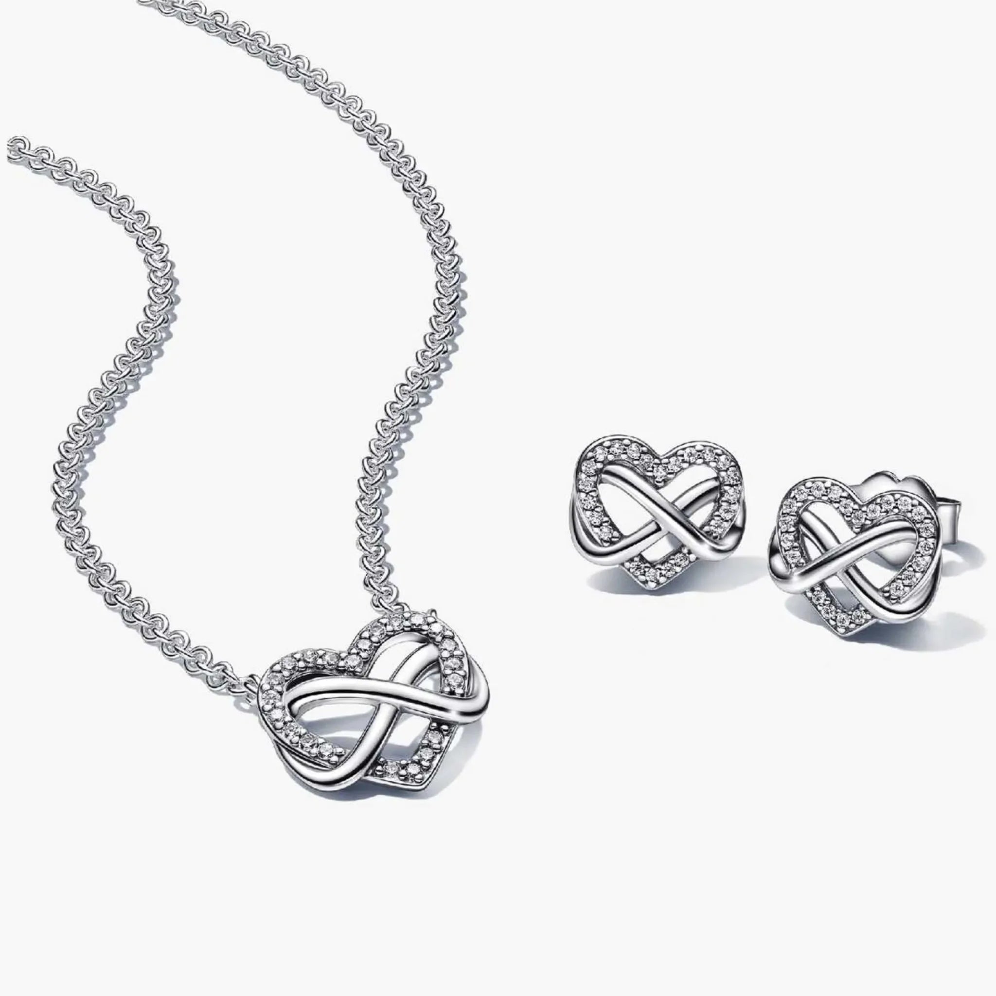 Dāvanu komplekts: Mirdzošā pieguļošā bezgalības sirds kaklarota & Mirdzošie nagliņauskari ar bezgalības sirds motīvu