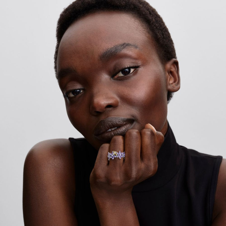 Bridgerton herbārija un bites gredzens