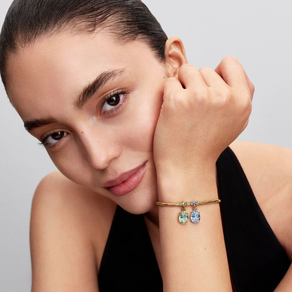 Bridgerton tauriņa un bites sadalāmais amulets