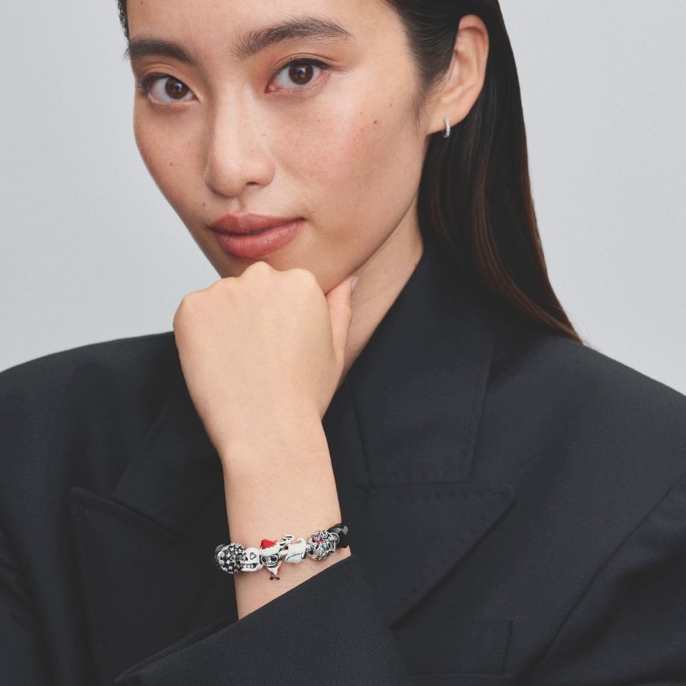 Disney 'Murgs pirms Ziemassvētkiem' Zero amulets