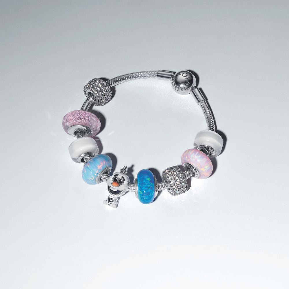 Disney Ledus sirds Olafa amulets