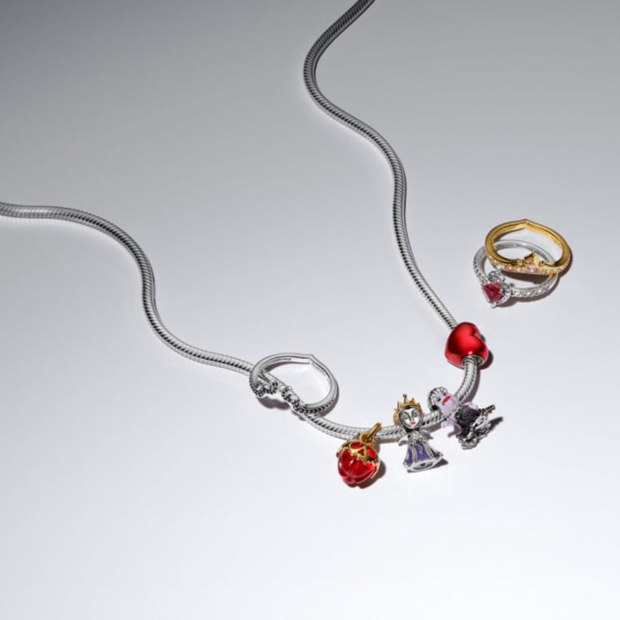 Disney Villains ļaunās karalienes amulets