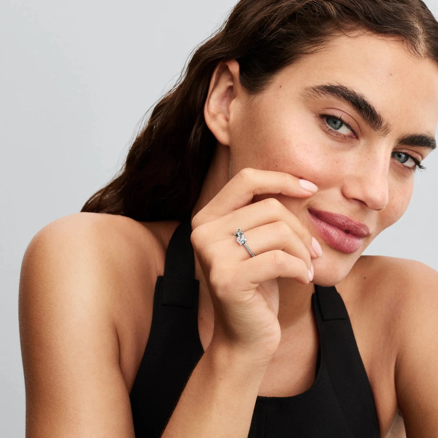 Disney gredzens ar Stitch akmentiņu