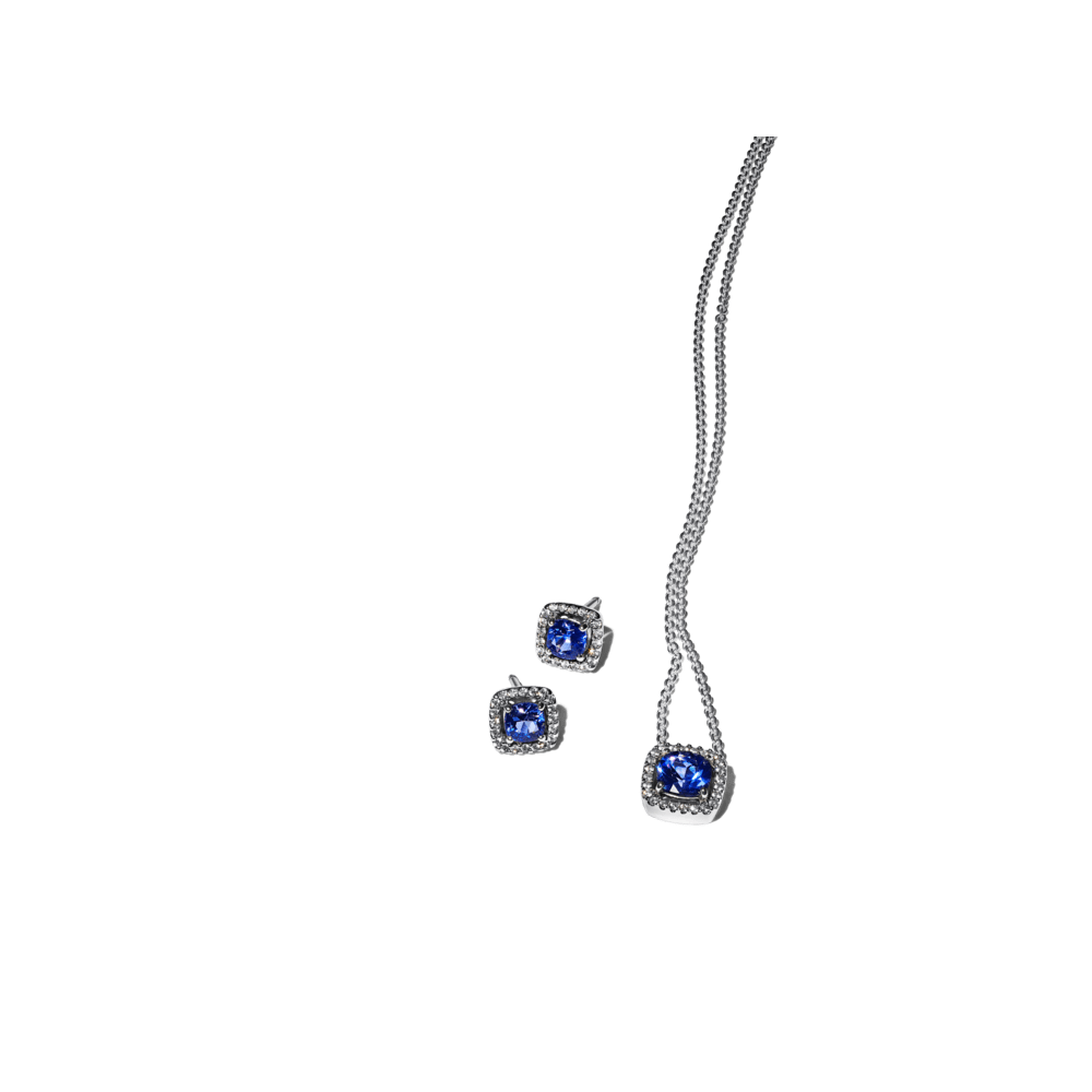 Dāvanu komplekts: Kvadrātveida mirdzoša, zila Halo kulona kaklarota & Kvadrātveida mirdzoši, zili Halo stīpiņu auskari