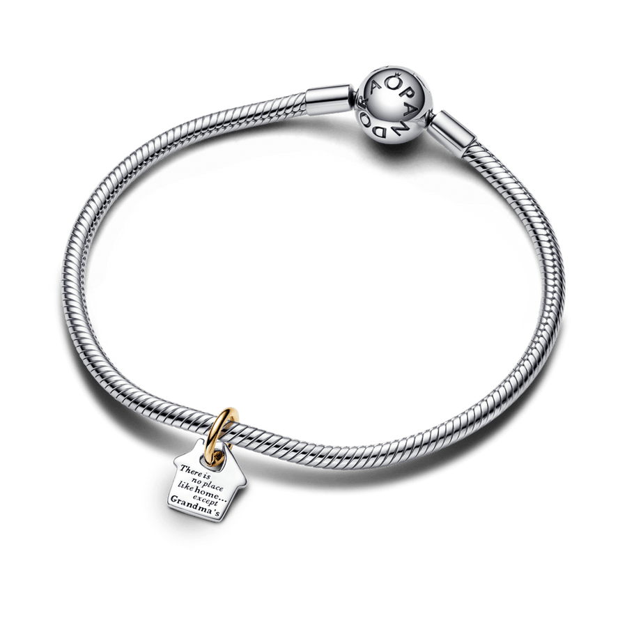 Divtoņu vecmāmiņas mājas amulets