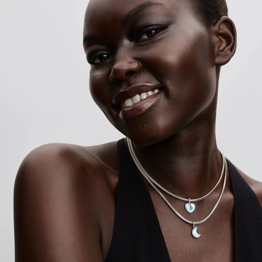 Dubultais pusmēness amulets