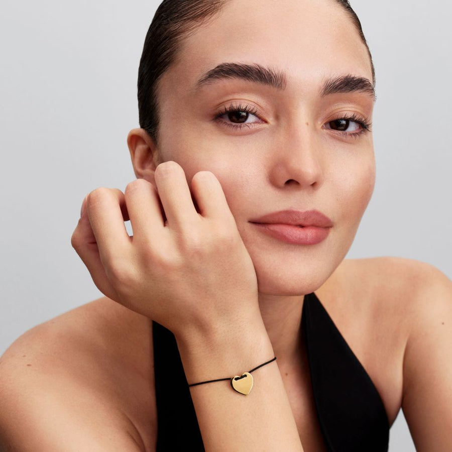 Gravējamā sirds formas melnas auklas slīdņa aproce