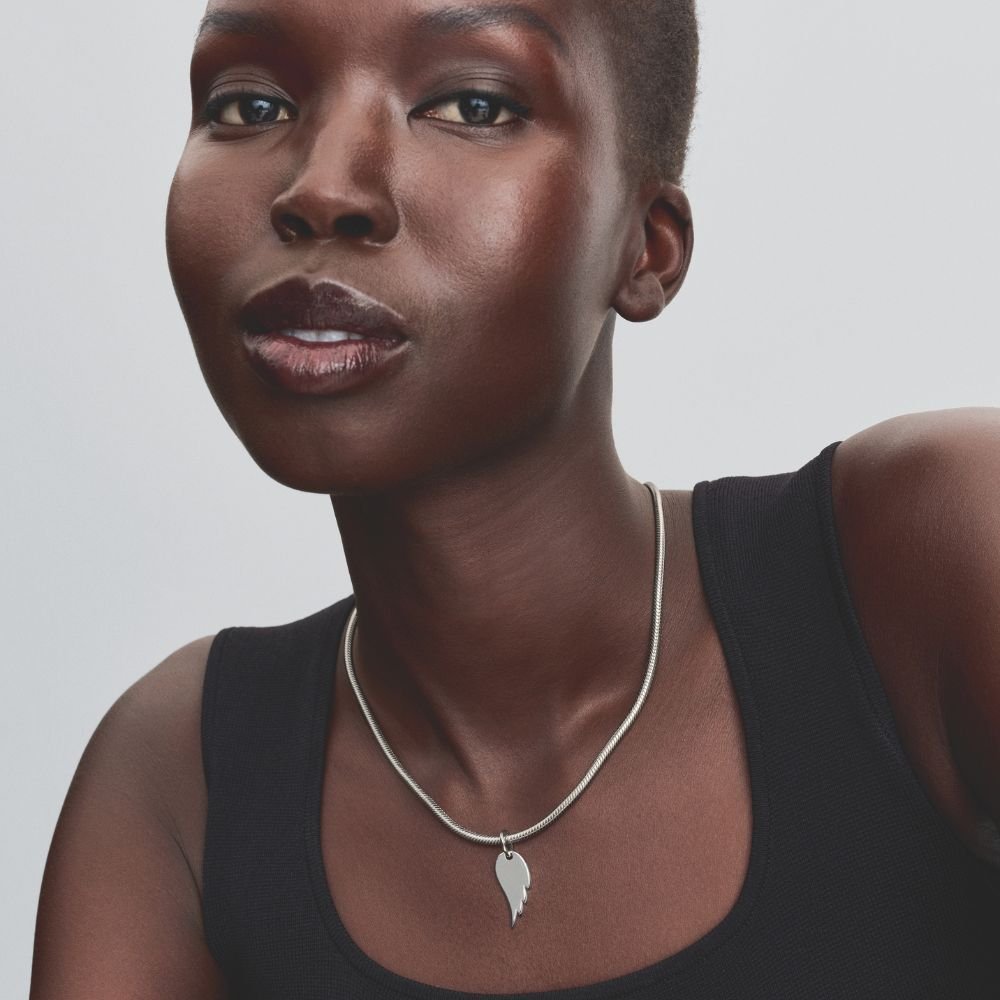 Iegravējamais eņģeļa spārna kulons