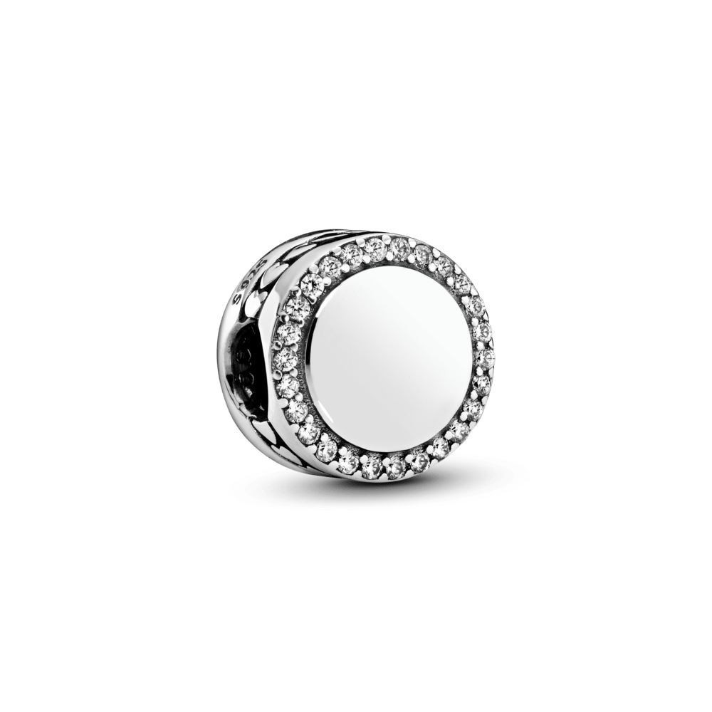 Mirdzošs iegravējams pogas amulets