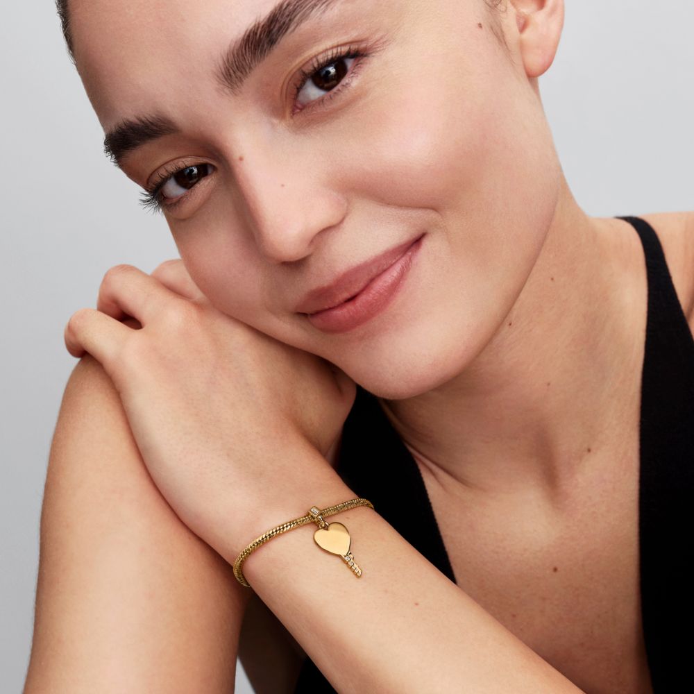 Gravējamais sirds formas atslēgas kulons