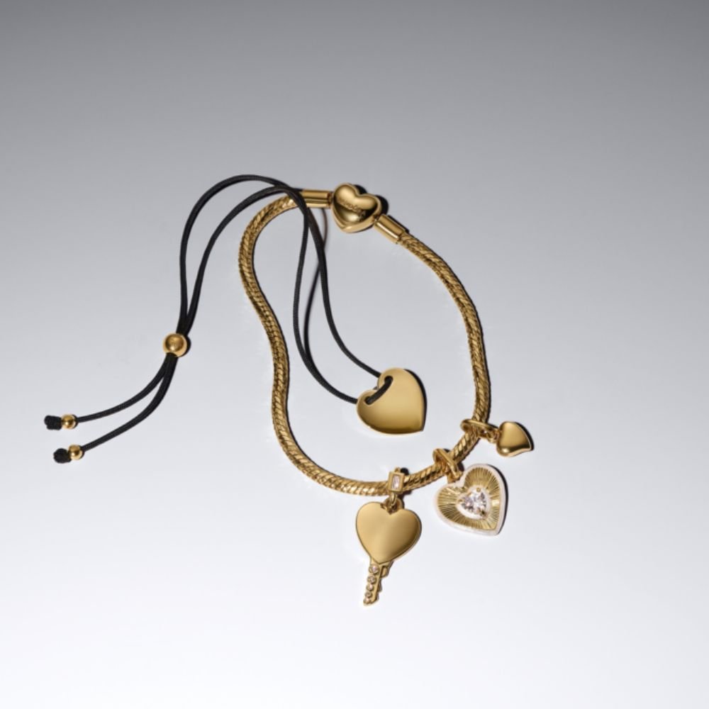 Gravējamais sirds formas atslēgas kulons