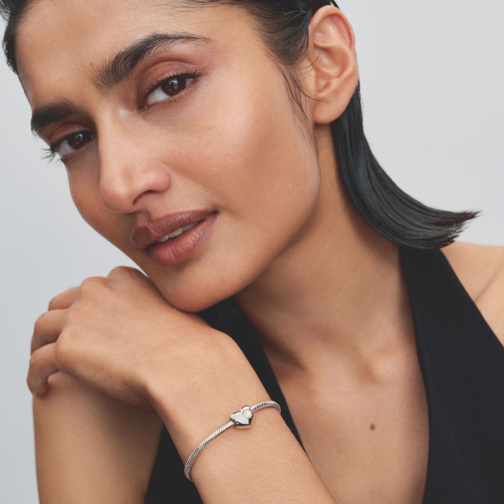 Iegravējamais baltā akmentiņa sirds amulets