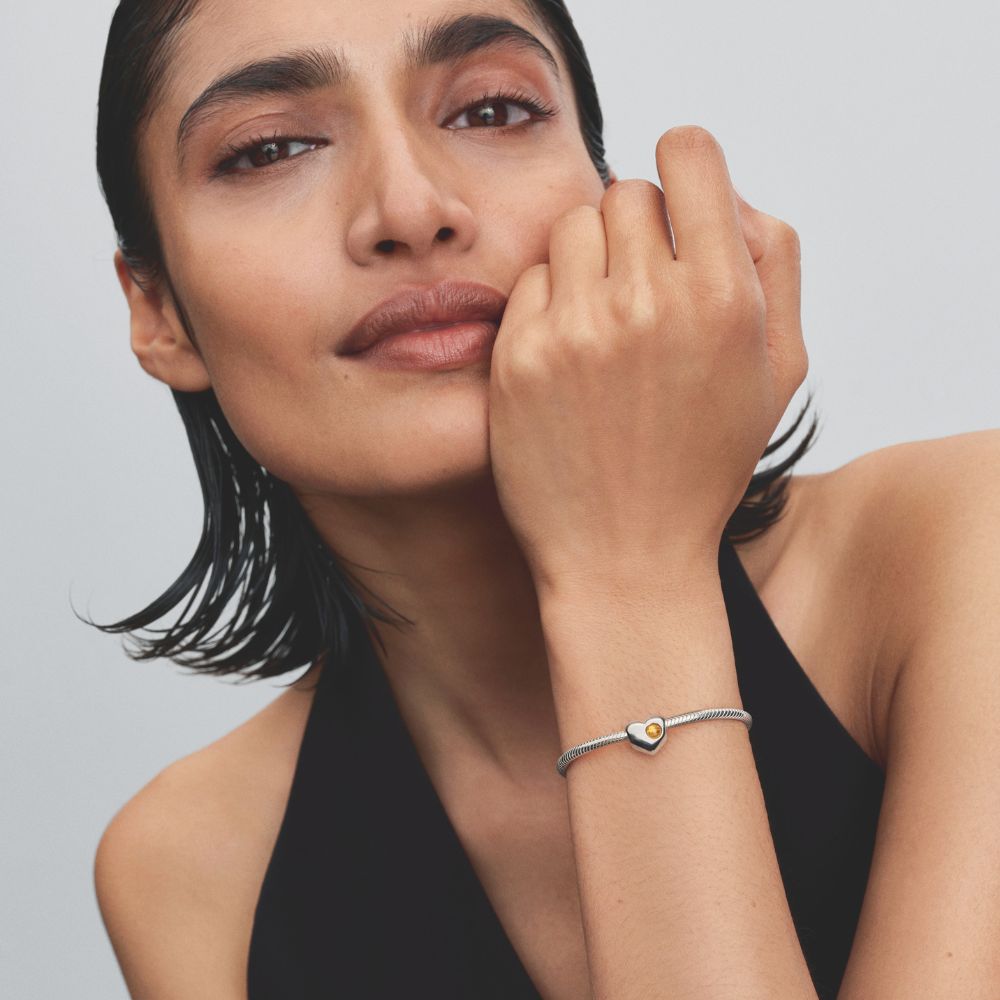 Iegravējamais medus akmentiņa sirds amulets