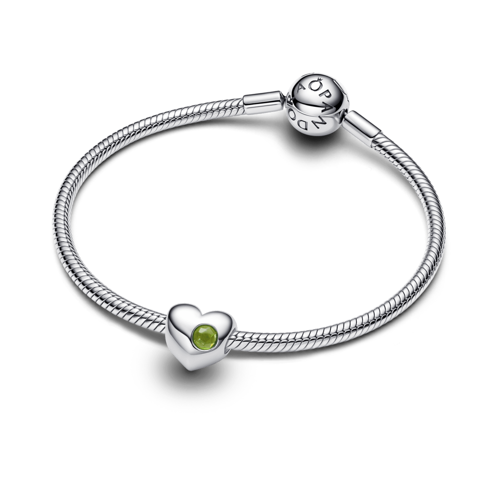 Iegravējamais pavasarīgi zaļā akmentiņa sirds amulets