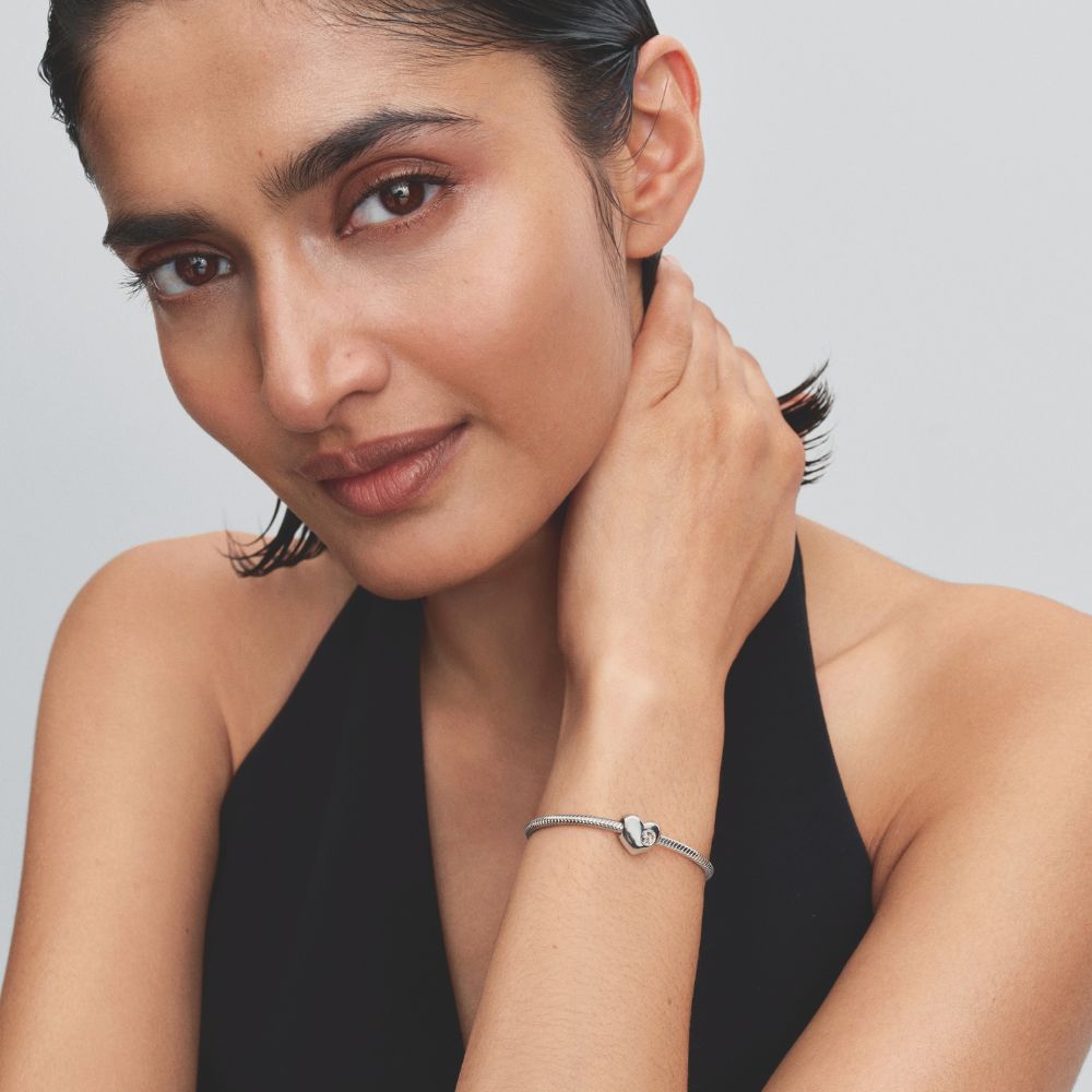 Iegravējamais dzirdrā akmentiņa sirds amulets