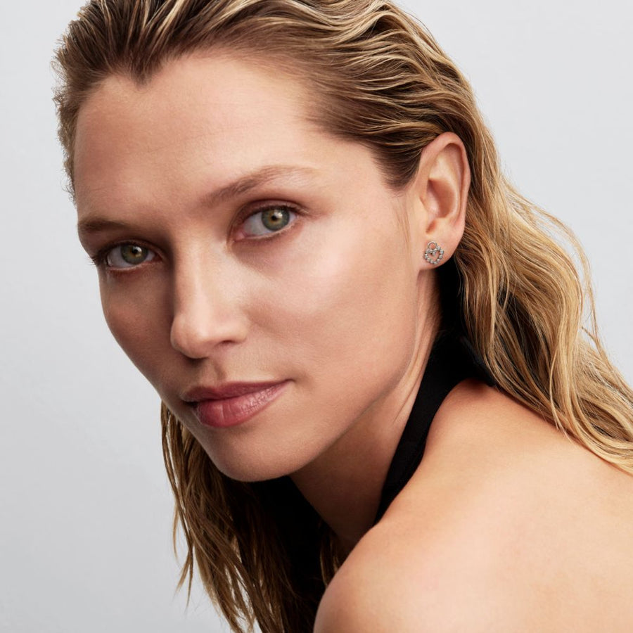 Mirdzoši sirds formas piekaramās slēdzenes auskari