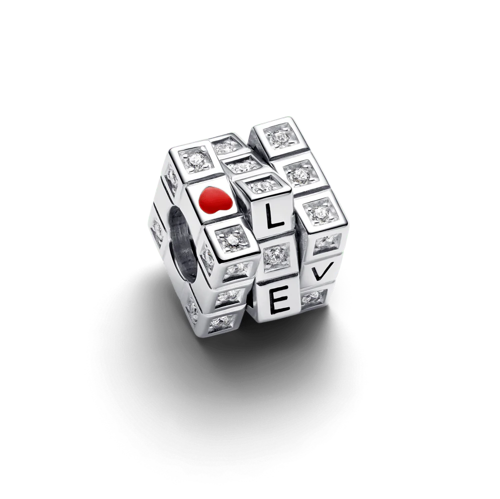 Kustīgais Toy Cube amulets