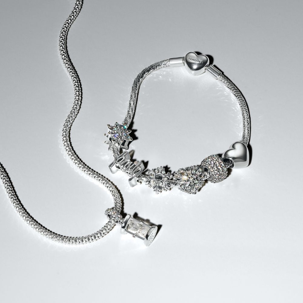 Smilšu pulksteņa amulets